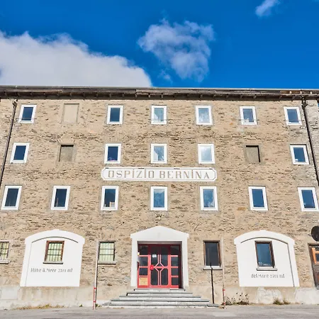 호스텔 Bernina Hospiz Berninahäuser