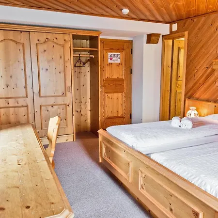 Bernina Hospiz Hostel Berninahäuser