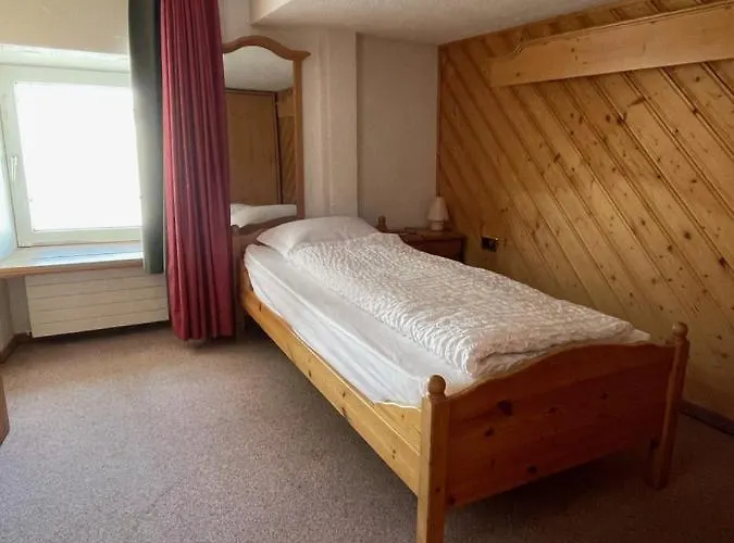 Hostel Bernina Hospiz *