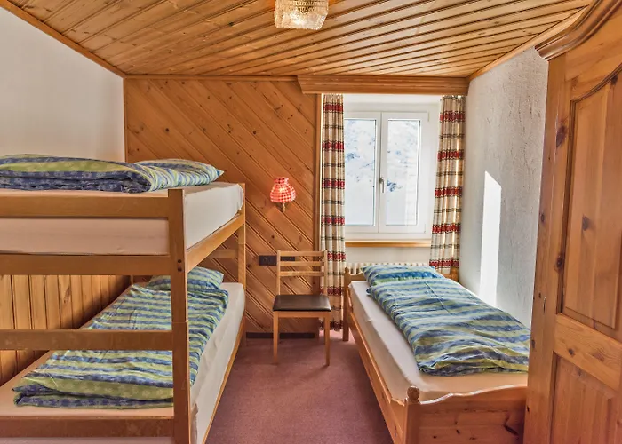 Hostel Bernina Hospiz *