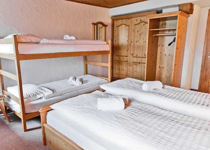 Hostel Bernina Hospiz *