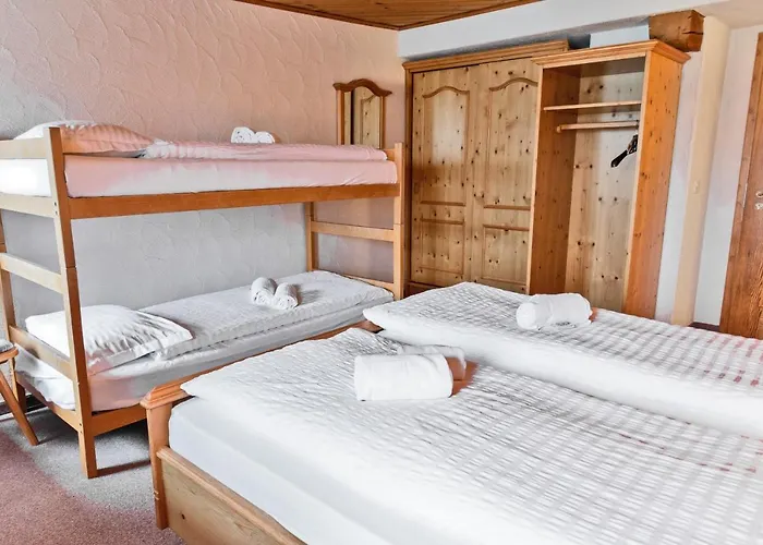 Bernina Hospiz Hostel *