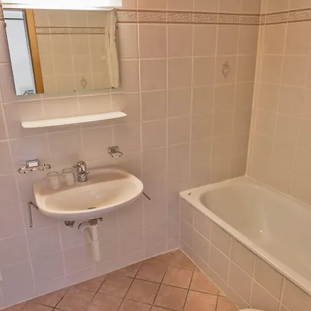 Bernina Hospiz אכסניה