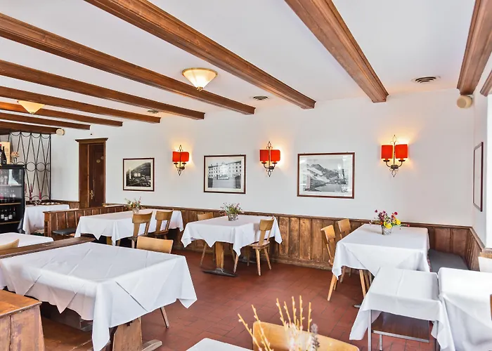 Hostel Bernina Hospiz