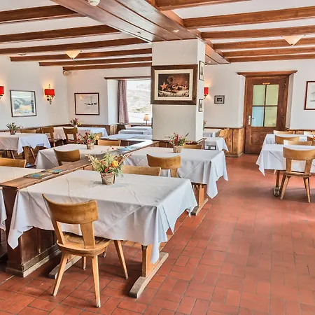 Hostal Bernina Hospiz