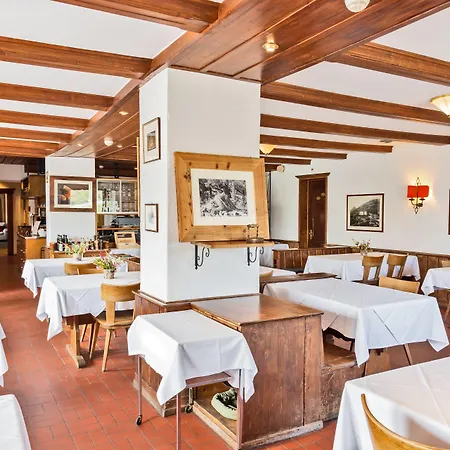 Hostal Bernina Hospiz