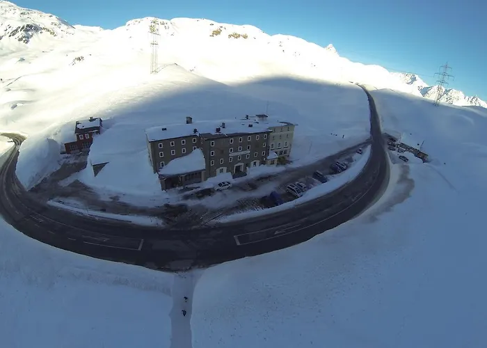 Bernina Hospiz Hostal