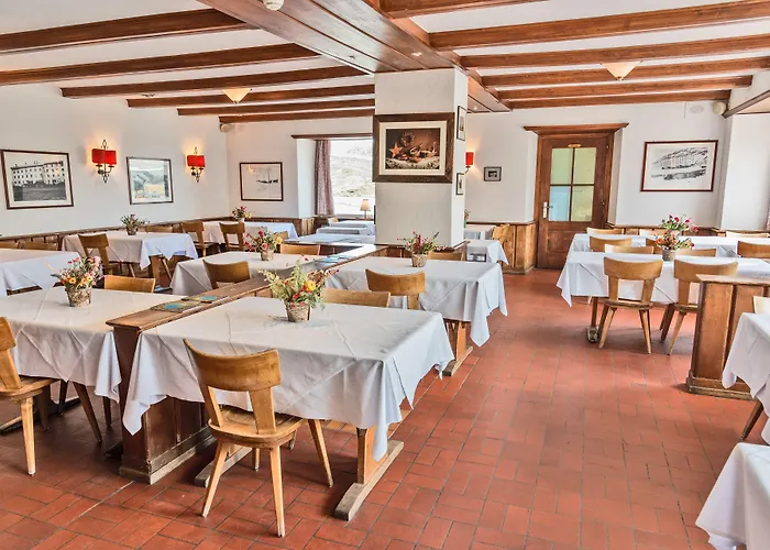 Hostal Bernina Hospiz